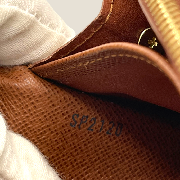 Louis Vuitton Brown Monogram Etoile Sarah Wallet Cloth ref.880549
